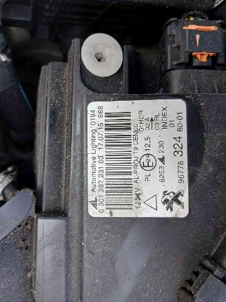 Peugeot 308 308 (L3/L8/LB/LH/LP) Hatchback 5-drs 1.2 12V e-THP PureTech 130 (EB2DTS(HNY)) [96kW] picture 7