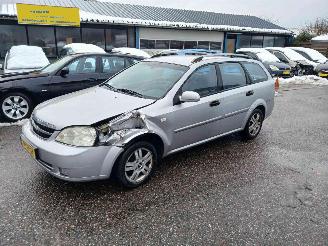 Vrakbiler auto Chevrolet Lacetti Lacetti Wagon Combi 1.8 16V (LDA) [89kW] 2006/4