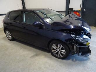 Vrakbiler auto Peugeot 308 1.2 THP 2018/7