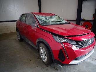 Vrakbiler auto Peugeot 3008 1.2 THP AUTOMAAT 2021/2