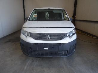 Dezmembrări autoturisme Peugeot Partner 1.6 HDI 2022/12