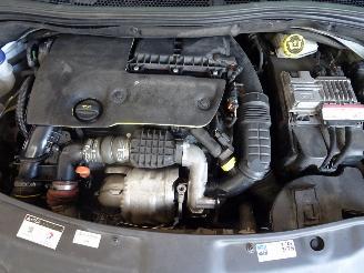 Peugeot 208 1.6 BLUE HDI picture 5