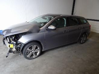 Sloopauto Peugeot 308 1.2 THP 2019/1