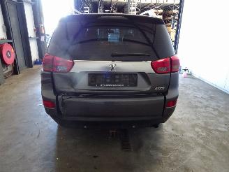 Peugeot 4007 2.4 16V picture 3