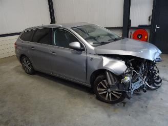 Peugeot 308 1.2 THP AUTOMAAT SW picture 3