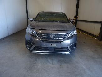 Uttjänta bilar auto Peugeot 5008 1.2THP AUTOMAAT 2019/11