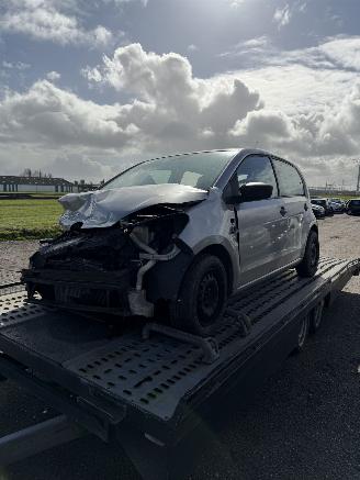 Vrakbiler auto Volkswagen Up! Take up 2011/1