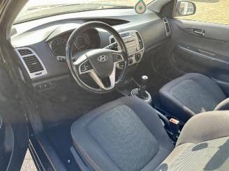 Hyundai I-20 i20, Hatchback, 2008 / 2015 1.2i 16V picture 4