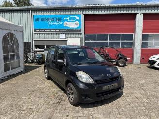 Uttjänta bilar auto Daihatsu Sirion Sirion 2 (M3), Hatchback, 2005 1.0 12V DVVT 2007/12