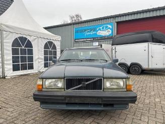 Volvo 740 740, Sedan, 1983 / 1992 2.3 GL,GLE picture 2