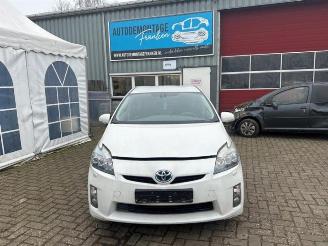 Toyota Prius Prius (ZVW3), Hatchback, 2009 / 2016 1.8 16V picture 2