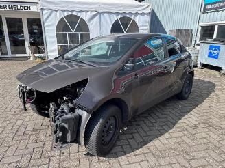 Kia Rio Rio III (UB), Hatchback, 2011 / 2017 1.1 CRDi VGT 12V picture 3