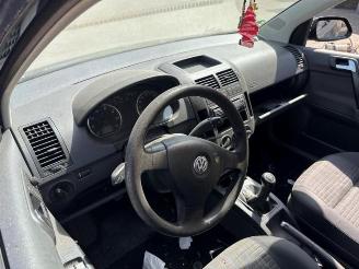 Volkswagen Polo Polo IV (9N1/2/3), Hatchback, 2001 / 2012 1.6 16V picture 4