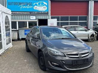 Uttjänta bilar auto Opel Astra Astra J (PC6/PD6/PE6/PF6), Hatchback 5-drs, 2009 / 2015 1.4 16V ecoFLEX 2013/11