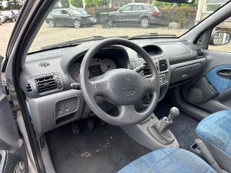 Renault Clio Clio II (BB/CB), Hatchback, 1998 / 2016 1.2 picture 4