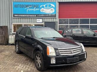 Vrakbiler auto Cadillac SRX SRX, SUV, 2003 / 2009 4.6 V8 32V AWD 2005/1