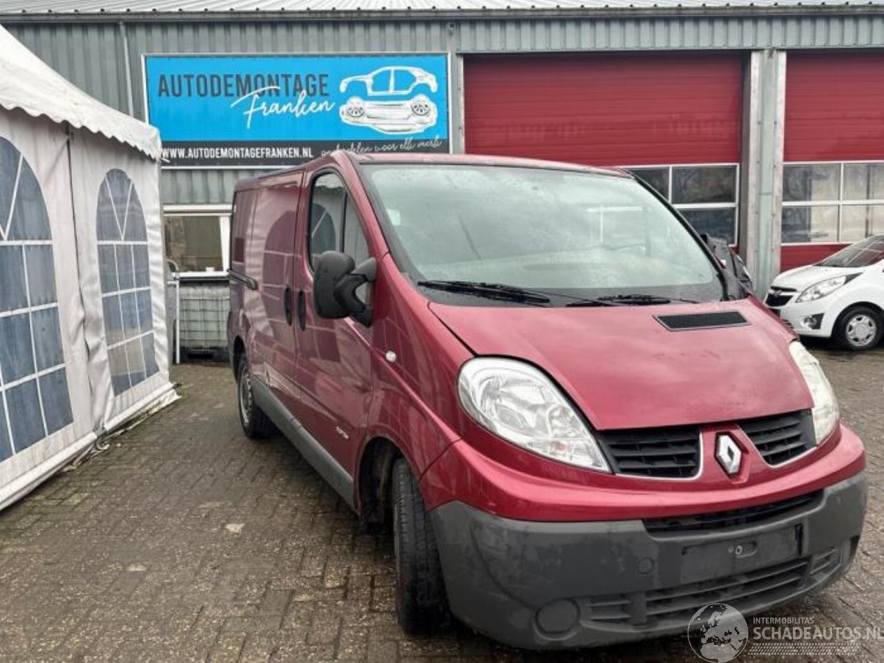 Renault Trafic Trafic New (FL), Van, 2001 / 2014 2.0 16V