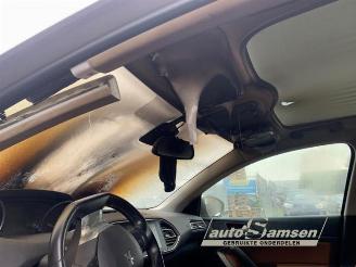 Peugeot 308 308 SW (L4/L9/LC/LJ/LR), Combi 5-drs, 2014 / 2021 1.6 BlueHDi 120 picture 11