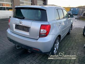 Toyota Urban Cruiser Urban Cruiser, SUV, 2009 / 2016 1.33 Dual VVT-I 16V 2WD picture 3