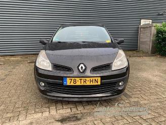 Renault Clio Clio III (BR/CR), Hatchback, 2005 / 2014 1.4 16V picture 2