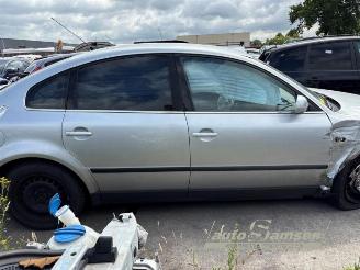 Volkswagen Passat Passat (3B3), Sedan, 2000 / 2005 2.0 20V picture 3