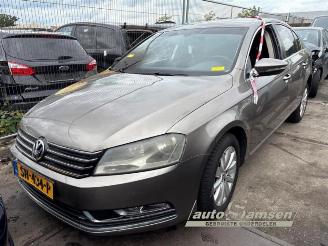 Uttjänta bilar auto Volkswagen Passat Passat (362), Sedan, 2010 / 2014 1.4 TSI 16V 2012/3