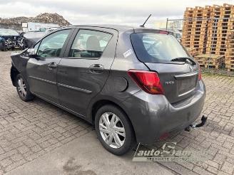 Toyota Yaris Yaris III (P13), Hatchback, 2010 / 2020 1.0 12V VVT-i picture 5