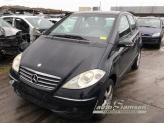 demontáž osobní automobily Mercedes A-klasse A (W169), Hatchback, 2004 / 2012 1.5 A-150 5-Drs. 2008/4