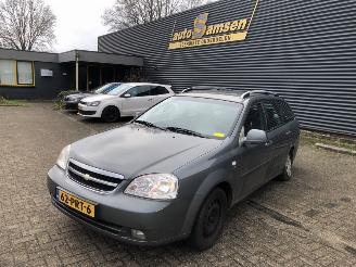 Vaurioauto  passenger cars Chevrolet Nubira 1.6 16V Combi/o  Benzine 1.598cc 80kW (109pk) FWD 2005-03/2011-12  LXT; L44; L496 2011/2