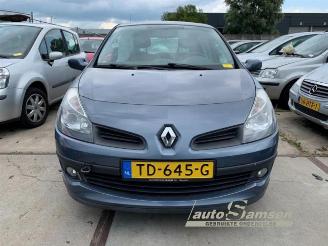 Renault Clio Clio III (BR/CR), Hatchback, 2005 / 2014 1.2 16V 75 picture 2