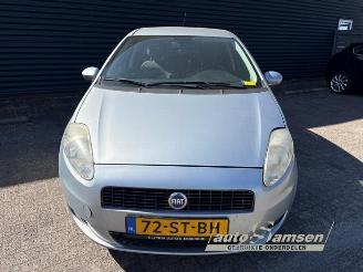 Fiat Grande Punto Grande Punto (199), Hatchback, 2005 1.2 picture 2