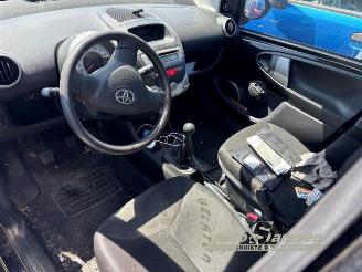 Toyota Aygo Aygo (B10), Hatchback, 2005 / 2014 1.0 12V VVT-i picture 8