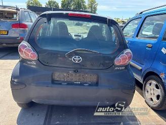 Toyota Aygo Aygo (B10), Hatchback, 2005 / 2014 1.0 12V VVT-i picture 5