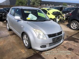 rozbiórka samochody osobowe Suzuki Swift Swift (ZA/ZC/ZD1/2/3/9), Hatchback, 2005 / 2015 1.3 VVT 16V 2007/4