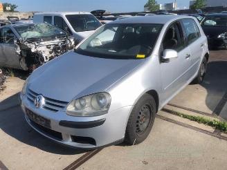 Vrakbiler auto Volkswagen Golf Golf V (1K1), Hatchback, 2003 / 2010 1.4 16V 2004/1