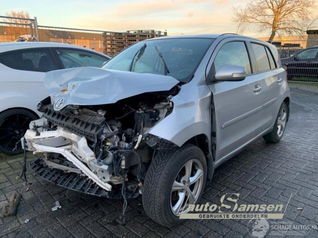 Toyota Urban Cruiser Urban Cruiser, SUV, 2009 / 2016 1.33 Dual VVT-I 16V 2WD