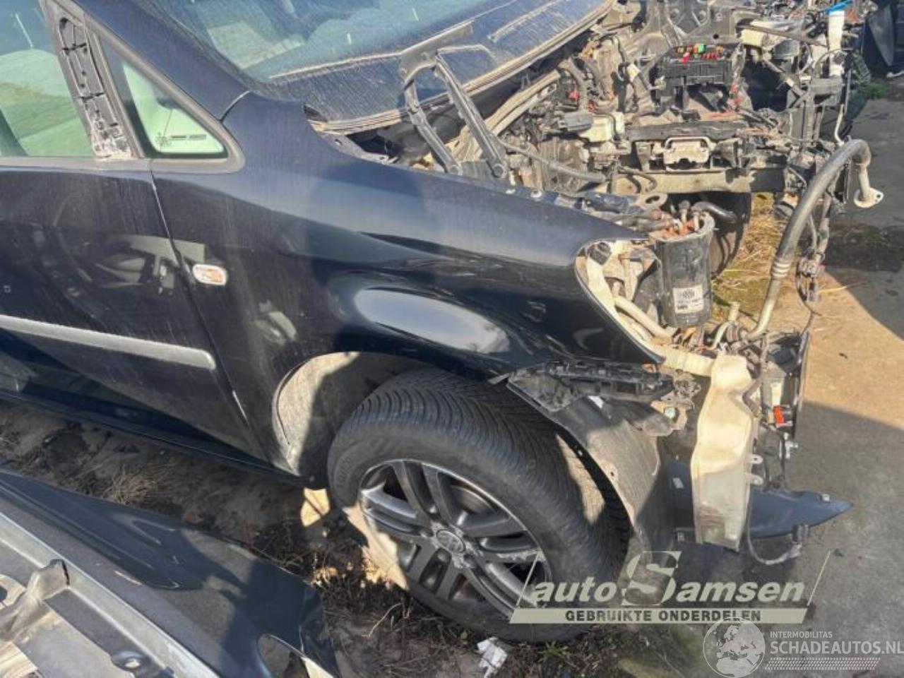 Volkswagen Caddy Caddy III (2KA,2KH,2CA,2CH), Van, 2004 / 2015 1.6 TDI 16V