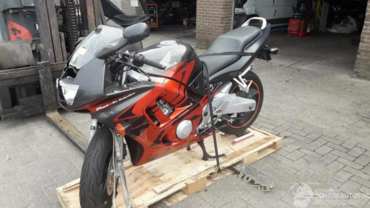 Honda e- 