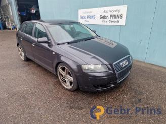 Vrakbiler auto Audi A3 A3 Sportback (8PA), Hatchback 5-drs, 2004 / 2013 2.0 FSI 16V 2005/5