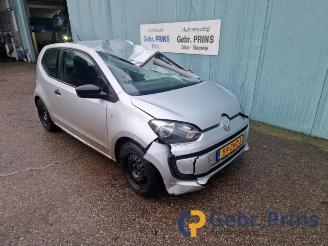 Uttjänta bilar auto Volkswagen Up! Up! (121), Hatchback, 2011 1.0 12V 60 2012/11