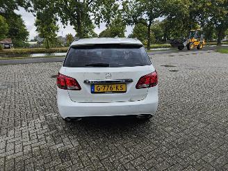 Mercedes B-klasse 2.2 B-220 CDI BlueEFFICIENCY,d 16V Hatchback  Diesel 2.143cc 125kW (170pk) picture 5