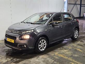 Schadeauto Citroën C3 1.2 Vti 12V PureTech Hatchback  Benzine 1.199cc 60kW (82pk) FWD 2017/4