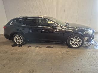 Mazda 6 2.2 SkyActiv-D 150 16V Combi/o  Diesel 2.191cc 110kW (150pk) FWD picture 4