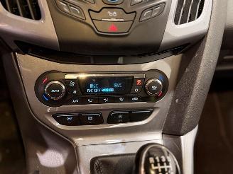 Ford Focus 1.0 Ti-VCT EcoBoost 12V 125 Combi/o picture 14