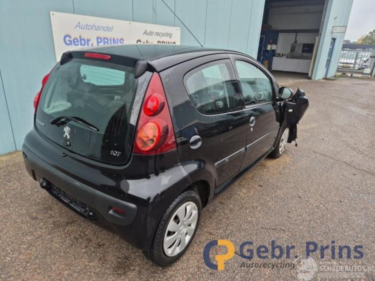Peugeot 107 107, Hatchback, 2005 / 2014 1.0 12V