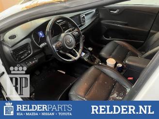 Kia Rio Rio IV (YB), Hatchback, 2017 1.0i T-GDi 100 12V picture 9