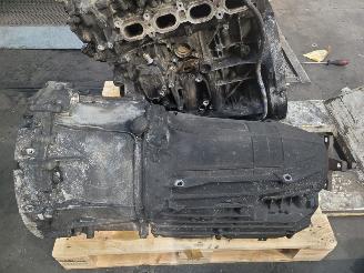 Mercedes C-klasse C-350  HYBRIDE   2.0 16V  205 KW picture 9