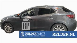 Mazda 3 3 (BM/BN), Hatchback, 2013 / 2019 2.2 SkyActiv-D 150 16V picture 6