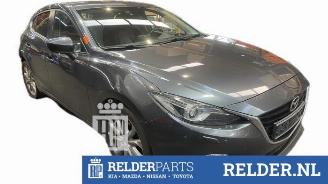 Auto da rottamare Mazda 3 3 (BM/BN), Hatchback, 2013 / 2019 2.2 SkyActiv-D 150 16V 2015/11
