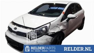Kia Rio Rio III (UB), Hatchback, 2011 / 2017 1.2 CVVT 16V picture 2